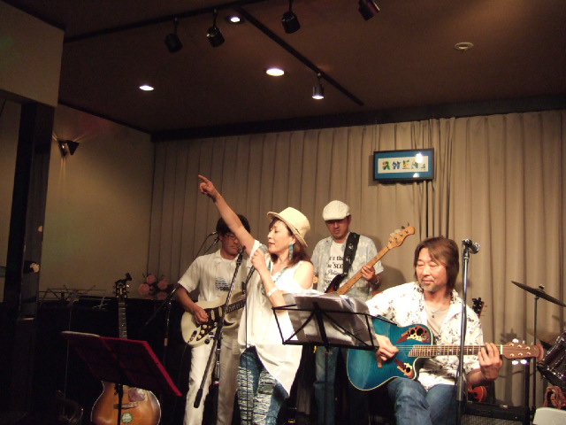 c0229062_1924385.jpg