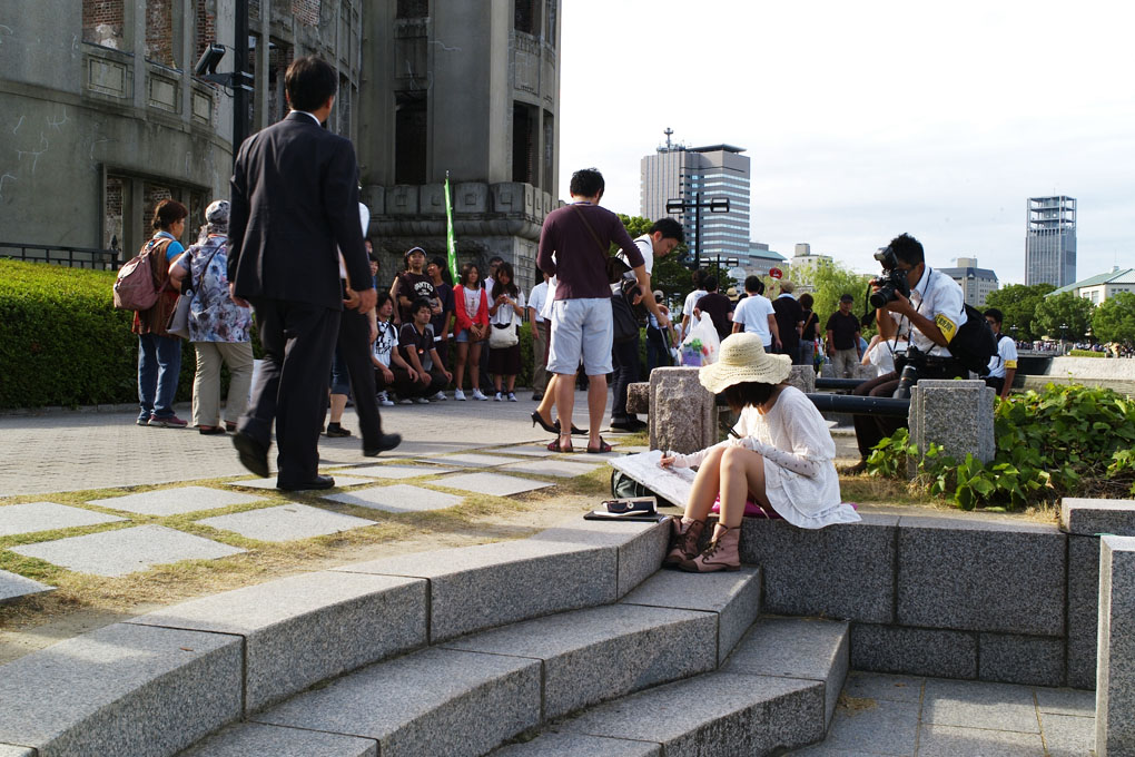 川辺の人たち、8月6日_a0265381_22164813.jpg