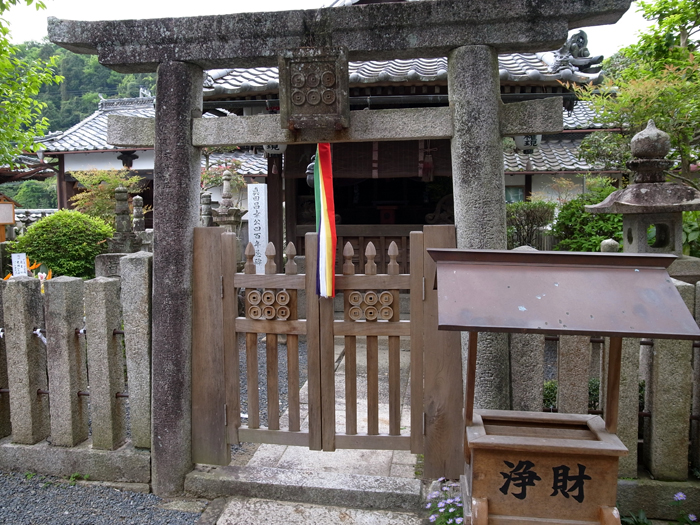 b0244280_17453.jpg