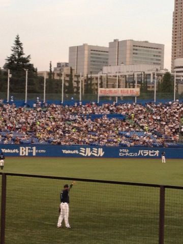 「ナイターwithビアの会」結成♪_e0033384_16192565.jpg
