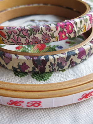 刺繍枠 with Liberty♪ : ladder of the angel