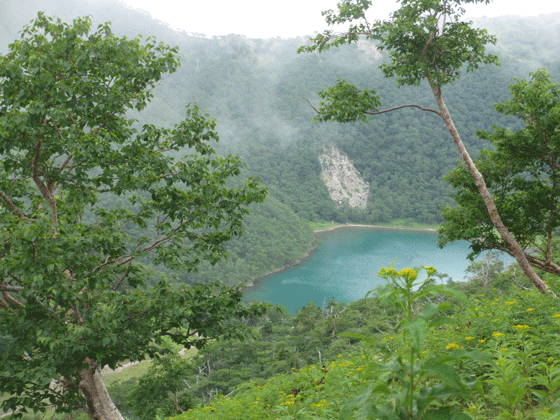 日光白根山登頂　Part2_f0110488_23552941.gif