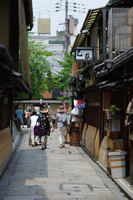 祇園　白川･巽橋で試し撮り．．．_f0152550_16501370.jpg