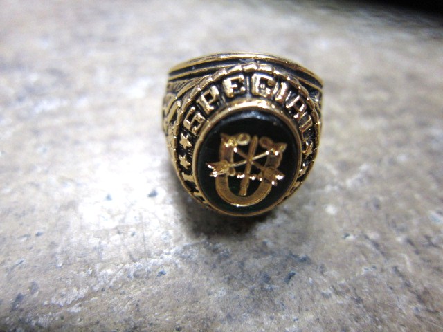 夏のアクセサリー特集 ② ・・・ ARMY RING (レプリカ版) 待望の入荷♪♪♪_d0152280_19523672.jpg
