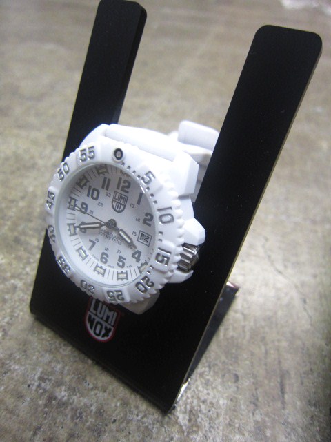 夏のアクセサリー特集 ③ ・・・ LIMI NOX (COLOR MARK WHITE 限定)!☆ _d0152280_21295565.jpg