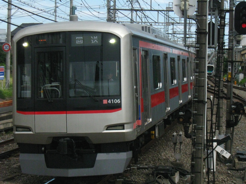 d0044222_2362045.jpg