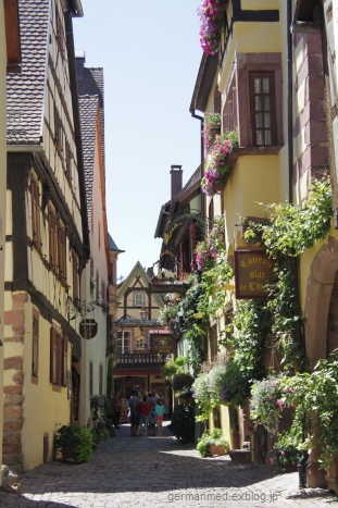 「ワイン街道の真珠」、Riquewihr_d0144726_5182135.jpg