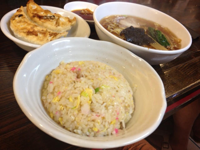 【東京亭】ラーメン天下二分の計【来来亭】_e0173239_18551726.jpg
