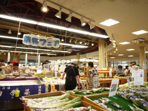 佐野　道の駅　どまんなかたぬま_e0227942_2204722.jpg