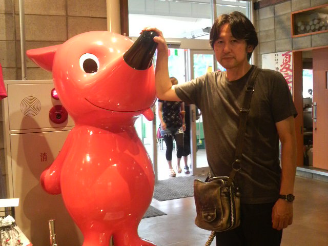 b0100432_01751.jpg