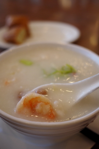 Congee Noodle House 粥麺館@ E.Broadway　_d0129786_13452258.jpg