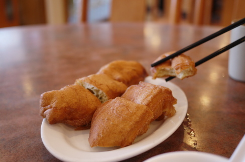 Congee Noodle House 粥麺館@ E.Broadway _d0129786_1345367.jpg
