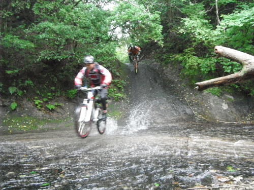 夏の自転車遊びその2_e0255534_13765.jpg