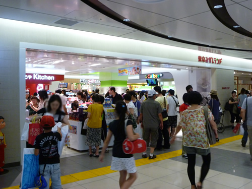 【東京駅情報】東京おかしランドの混雑具合ほか_c0152767_23481718.jpg