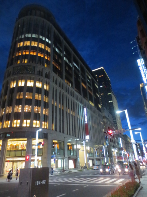 e0212073_2332428.jpg