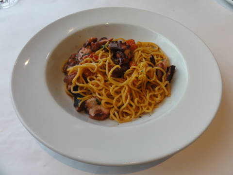 f0034816_13218.jpg