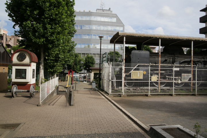 b0201258_04317.jpg