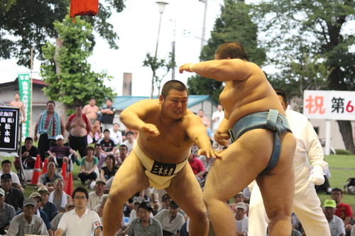 三本木農業高校相撲部、地元で16年ぶりに優勝！～選抜高校相撲十和田大会～_f0237658_11453276.jpg