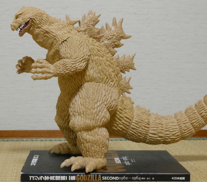 大石キンゴジを作る　その1_b0007491_0524268.jpg