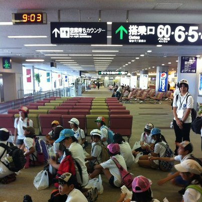 福岡空港にて_b0151859_9595066.jpg