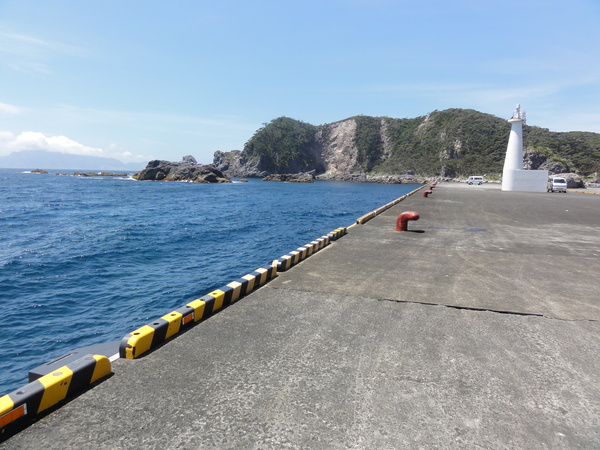 式根島へ行ってきました（釣り編）_e0151930_1891065.jpg