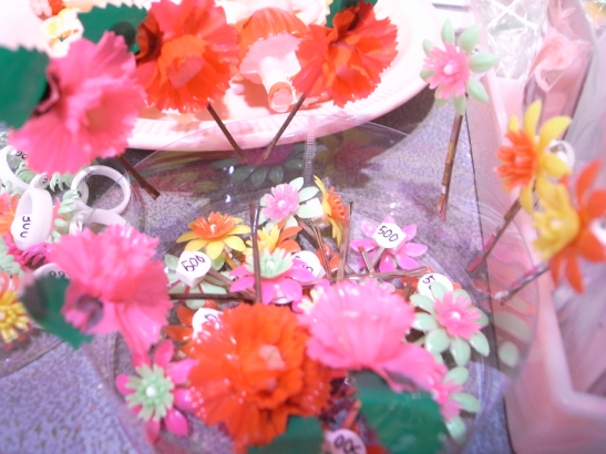 昭和のレトロお花のヘアピンや指輪