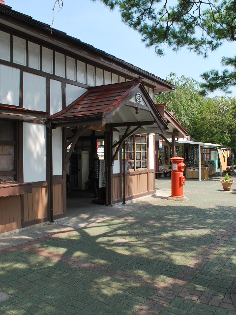 秩父鉄道・長瀞駅_a0110756_12504998.jpg