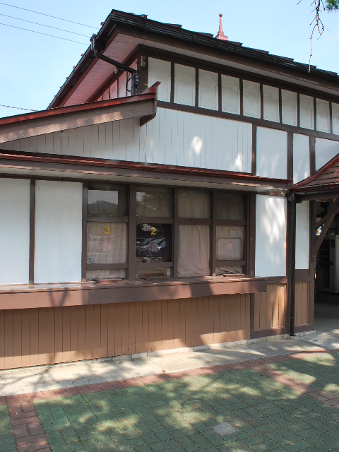 秩父鉄道・長瀞駅_a0110756_12514756.jpg