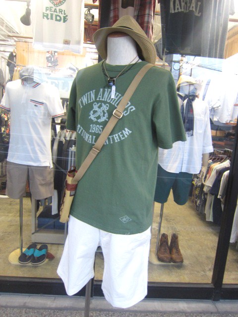 National Anthem ・・・ 人気のV-GUSSET TEE & BORDER TEE、再・・入荷♪♪_d0152280_20404598.jpg