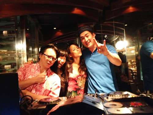 everySAT◉19:30-23:30 KTa☆brasil 【The Rigoletto Musical Club】盛り上がってます♬_b0032617_14255617.jpg