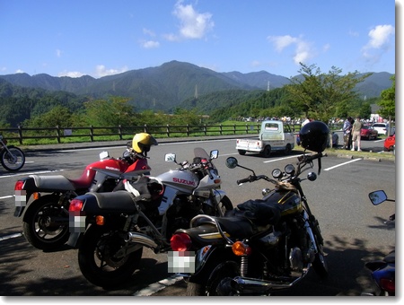 もう秋の気配?、今日はバイクの日。_c0147448_16342826.jpg