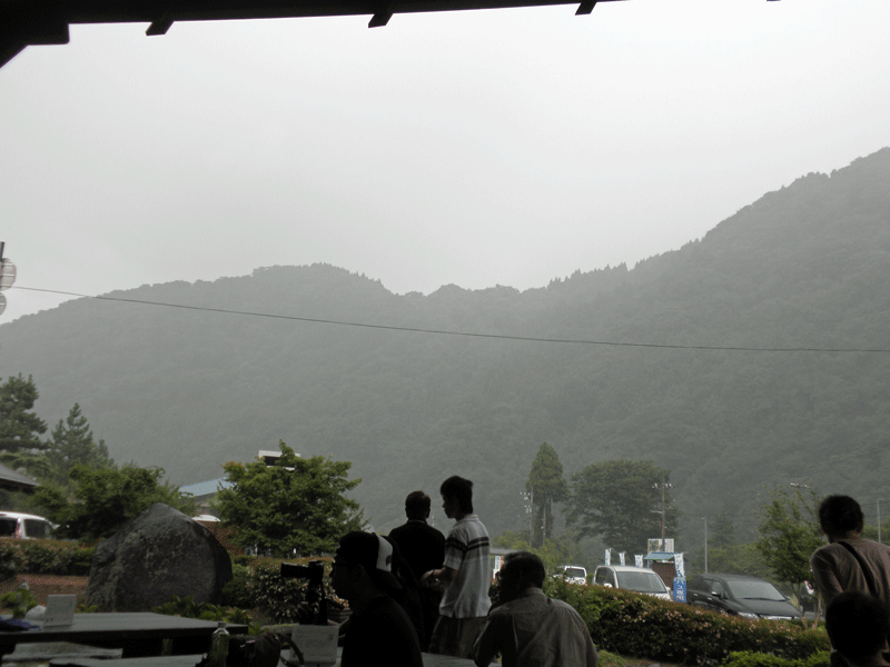 b0098881_19302065.gif