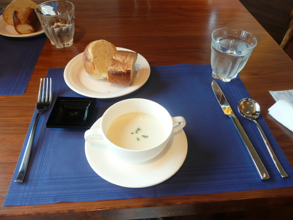 三宮ターミナルホテル ラ・パージュでのランチ on 2012-8-10_b0118987_1630397.jpg