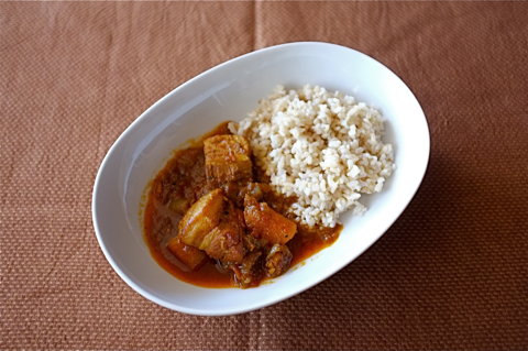 豚バラ肉のカレー 犬とご飯と雑貨