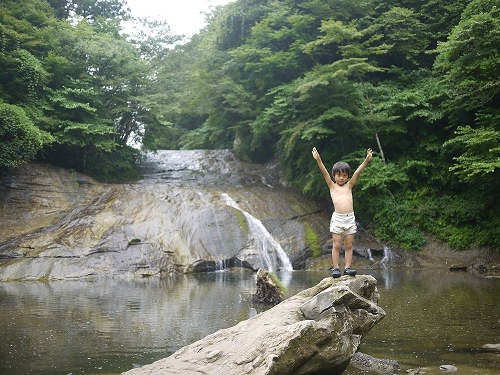 養老渓谷の川遊び 時間を見つける旅