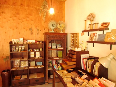素敵な店内_d0249193_10254311.jpg