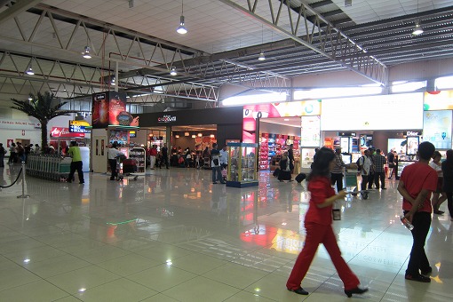 マレーシア旅行記-10 帰国!エアアジア D7522 プレミアムクラス_e0160595_0361438.jpg