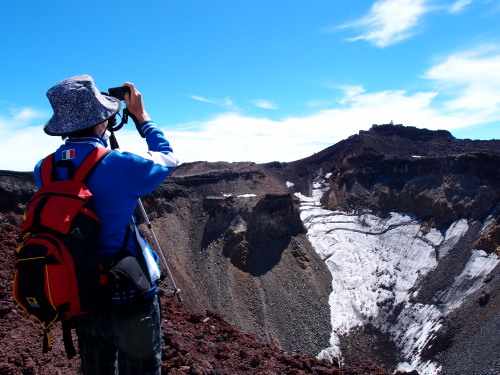 息子と富士山の上でおにぎりを_c0122670_716223.jpg