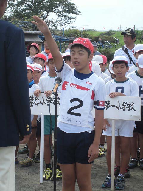 暑いけど不安定な天気の中で行なわれた富士市ジュニアゲートボール大会_f0141310_7363235.jpg