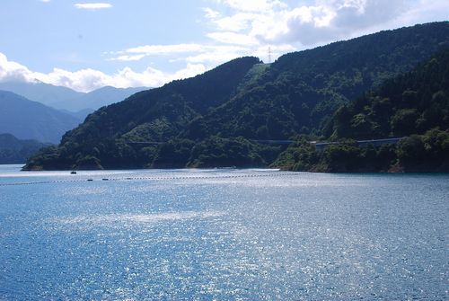 夏のおでかけ宮ヶ瀬湖～ダムサイト編～_f0214121_21583928.jpg