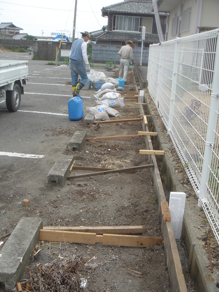 島田駐艇場作業　＆　孝子の森トイレ手直し_c0108460_0181621.jpg