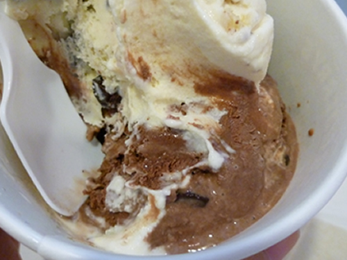【閉店】Ben & Jerry\'s (ベン&ジェリーズ)_c0152767_20262838.jpg