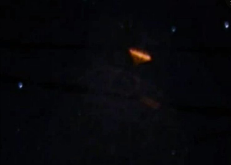 UFO_e0026609_2125320.jpg