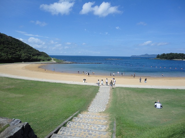 夏の思い出、手をつないで、、、歩いた海岸線_a0110720_12552830.jpg
