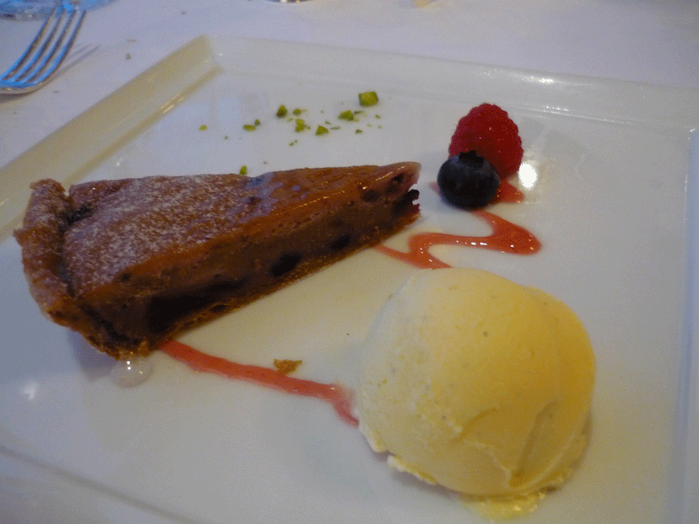 hula on asuka　夕食_c0025431_1938529.gif