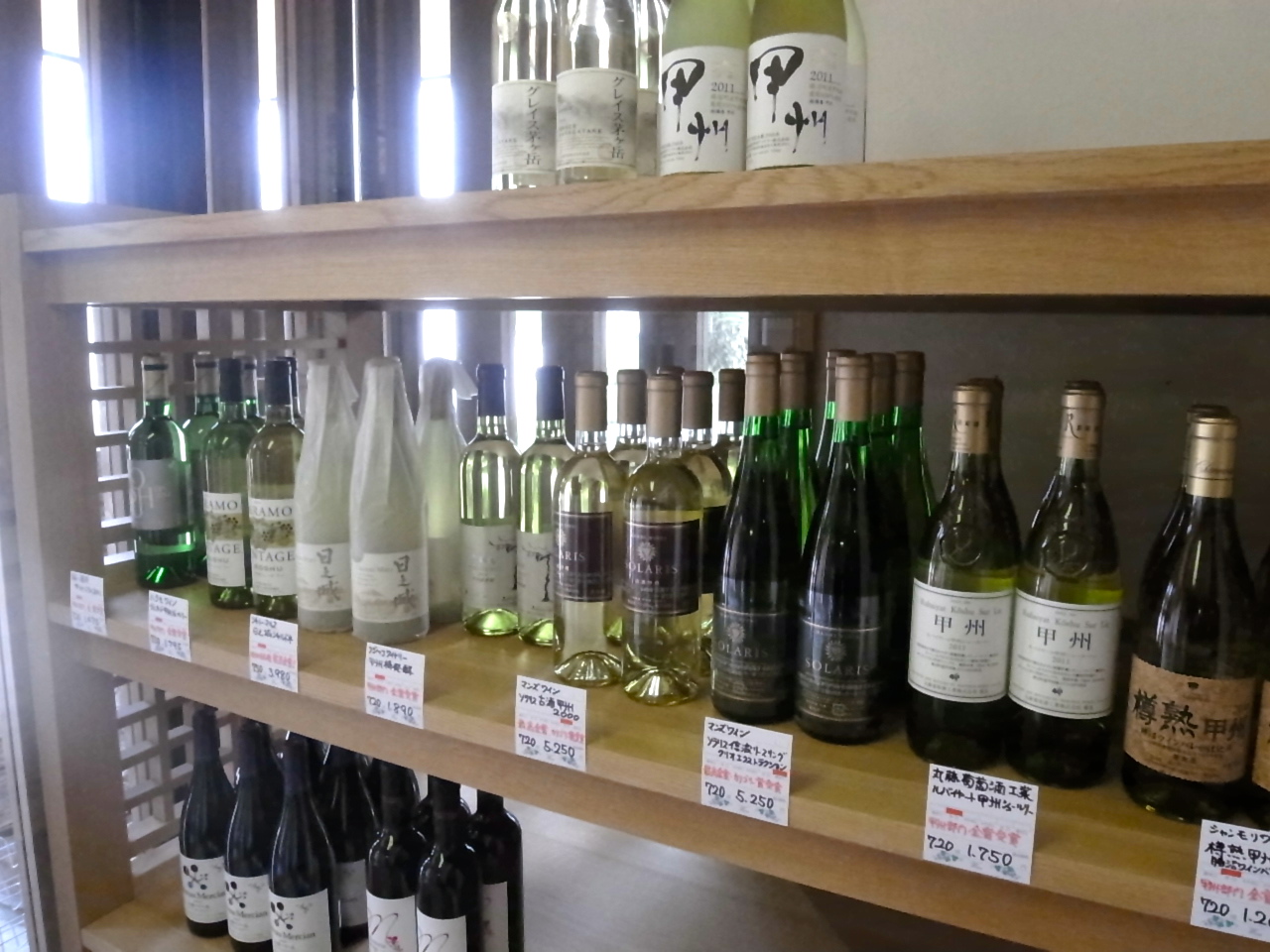 M Nitta\'s Winery Market @ Katsunuma - 新田商店@勝沼_a0231632_9125664.jpg