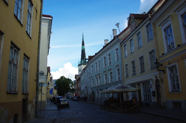 エストニア（17） 　タリン旧市街を南へ・・・_c0011649_6482174.jpg