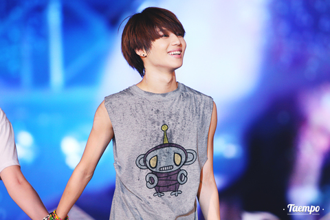 Taemin\'s smile♪_b0080574_21492021.jpg