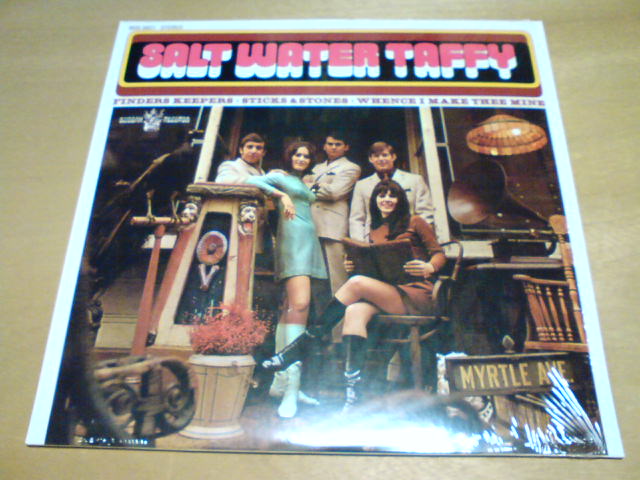Finders Keepers Salt Water Taffy へどつぶ Station