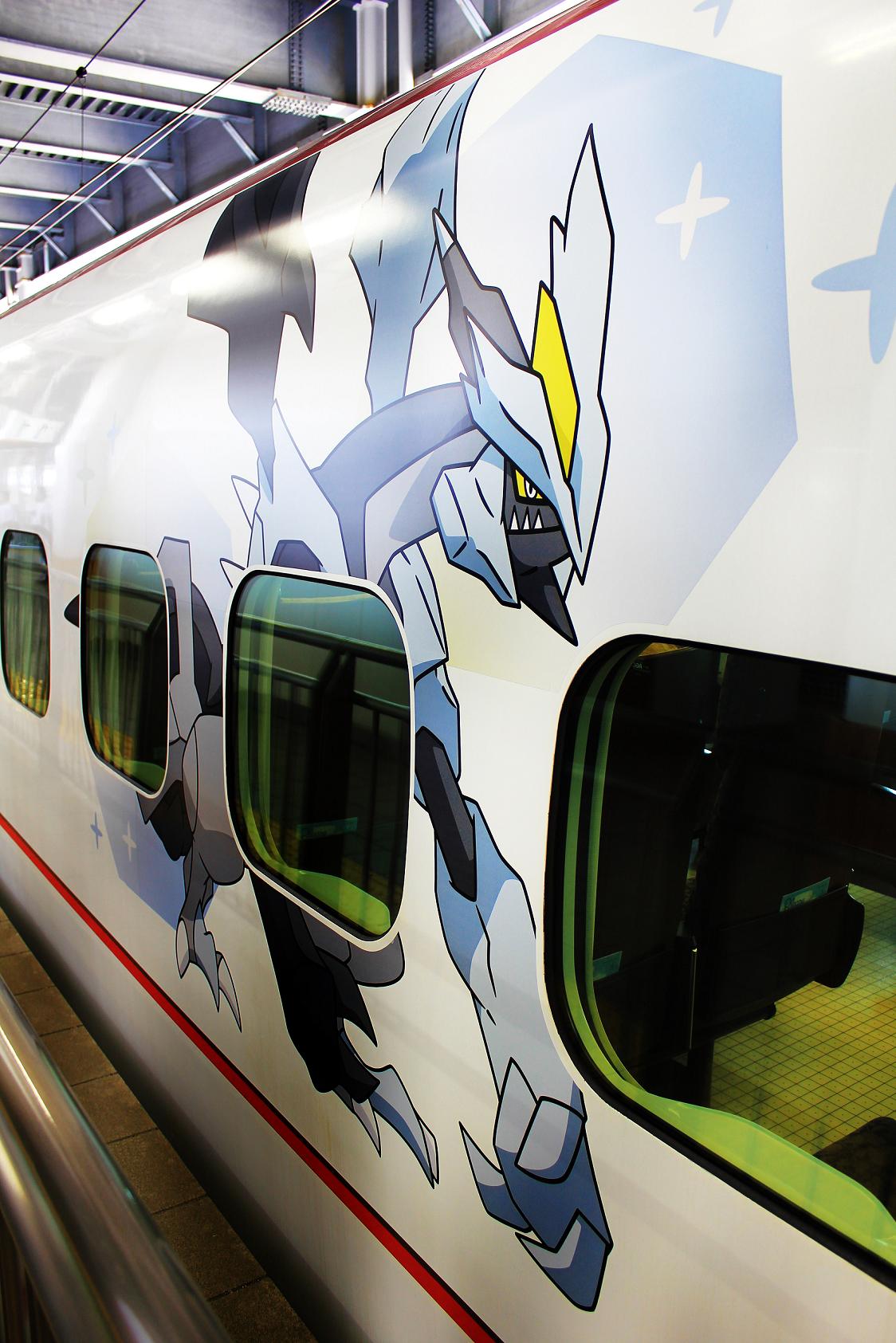 JR九州 800系/U001編成 ポケモンラッピング新幹線 : 鉄道撮影日記2014